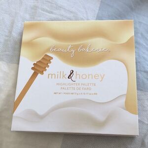 Beauty Bakerie Milk & Honey Highlighter Palette